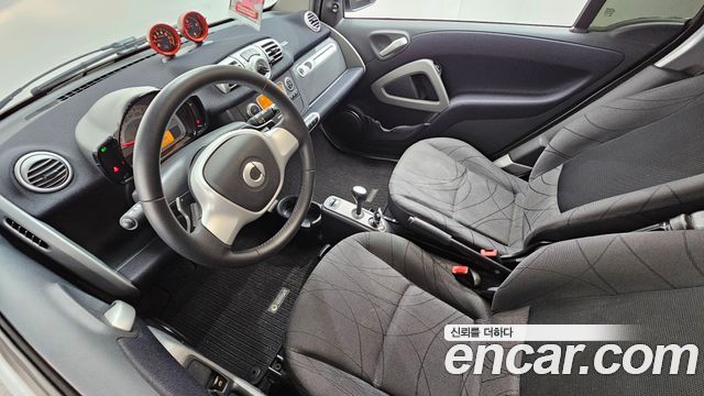 Smart Fortwo 2012 — photo 7