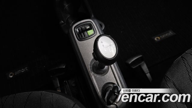 Smart Fortwo 2012 — photo 9
