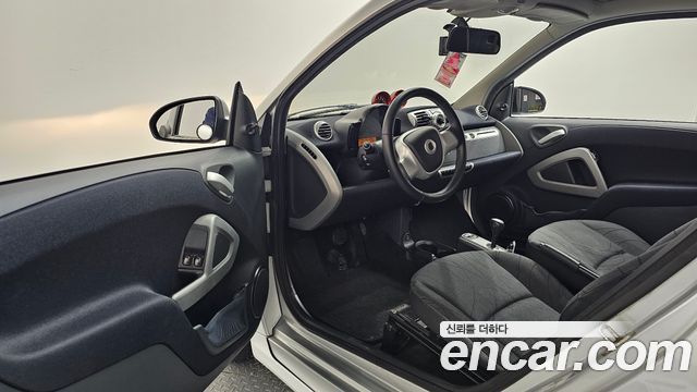 Smart Fortwo 2012 — photo 10