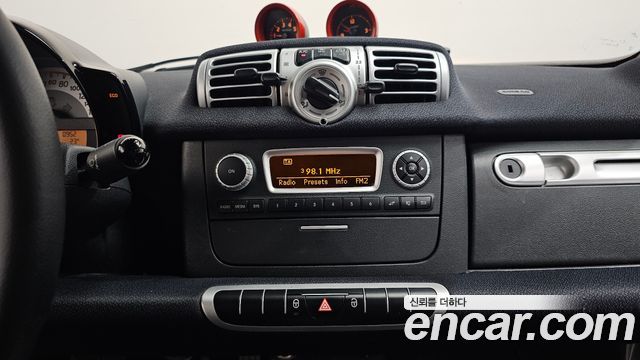 Smart Fortwo 2012 — photo 13