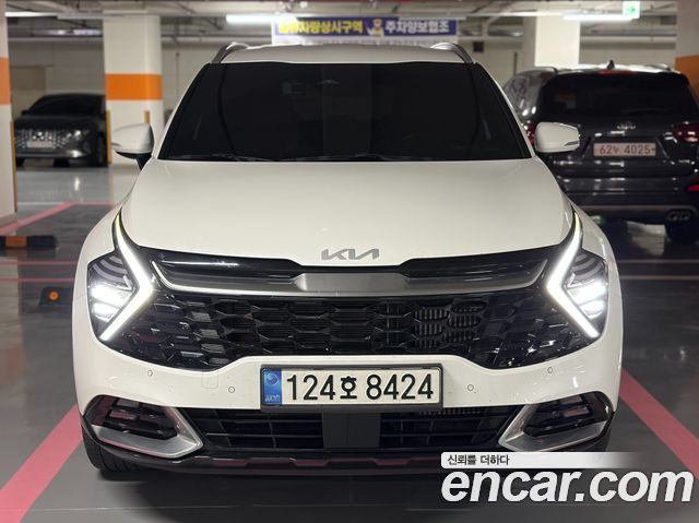 Kia Sportage 2023 — photo 1