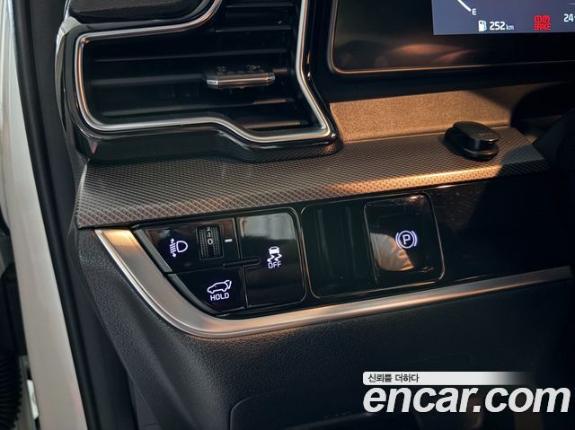 Kia Sportage 2023 — photo 13