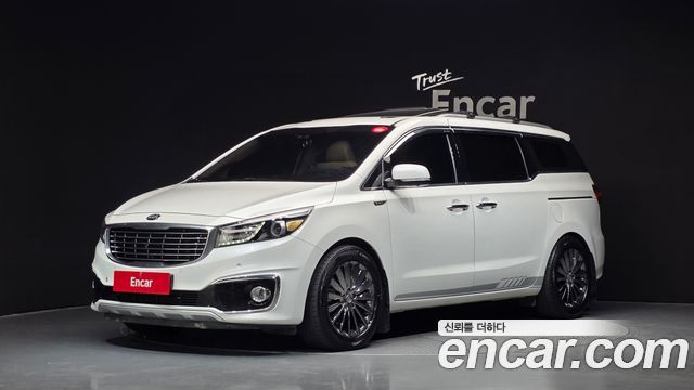 Kia Canival 2017 — photo 1