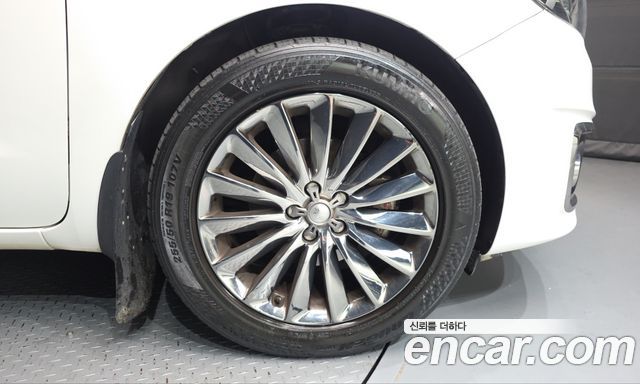 Kia Canival 2017 — photo 5