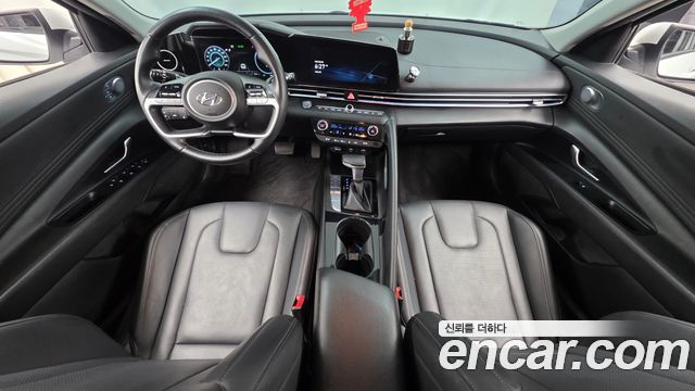 Hyundai AVANTE 2021 — photo 10