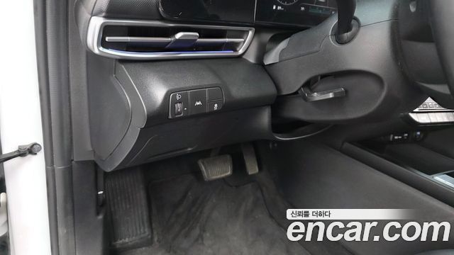 Hyundai AVANTE 2021 — photo 24