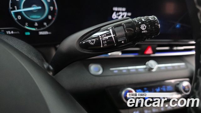Hyundai AVANTE 2021 — photo 25