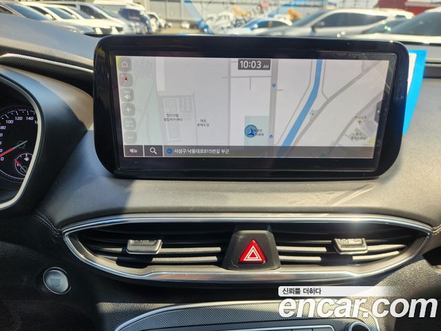 Hyundai Santafe 2022 — photo 9