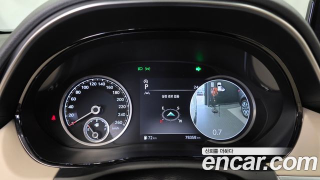 Genesis GV70 2021 — photo 11