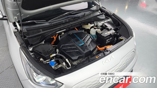 Kia Niro 2023 — photo 6