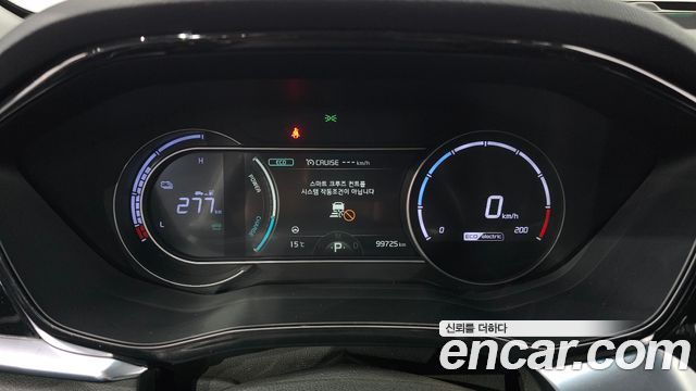 Kia Niro 2023 — photo 11