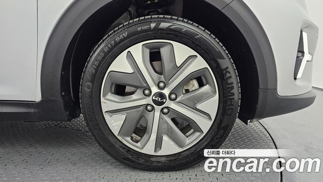 Kia Niro 2023 — photo 7