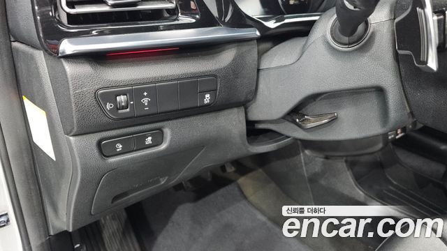 Kia Niro 2023 — photo 27
