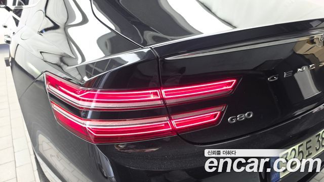 Genesis G80 2021 — photo 9