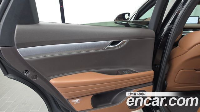 Genesis G80 2021 — photo 15
