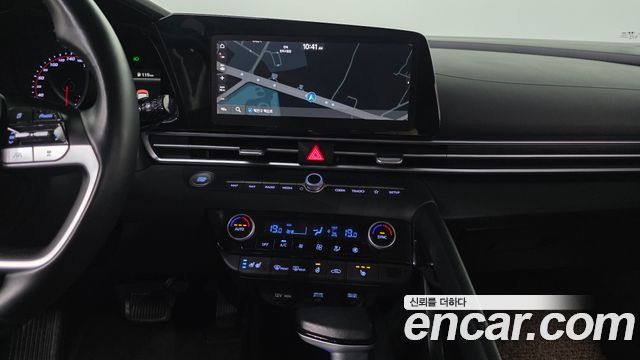 Hyundai AVANTE 2022 — photo 20