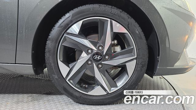 Hyundai AVANTE 2022 — photo 7
