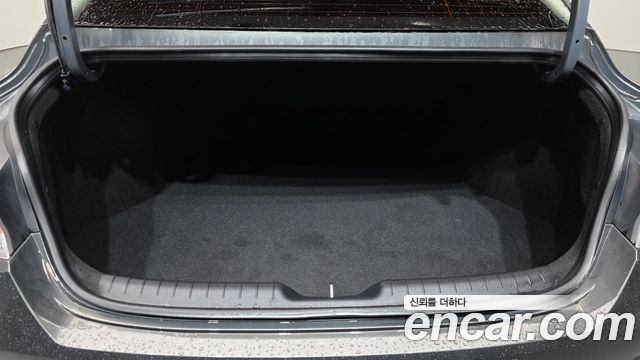 Hyundai AVANTE 2022 — photo 29