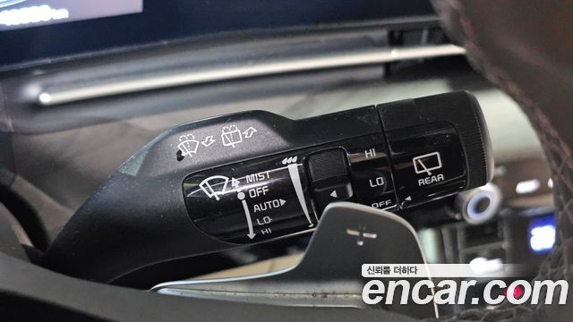 Kia Canival 2023 — photo 26