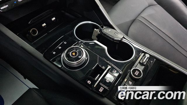 Kia K5 2020 — photo 12