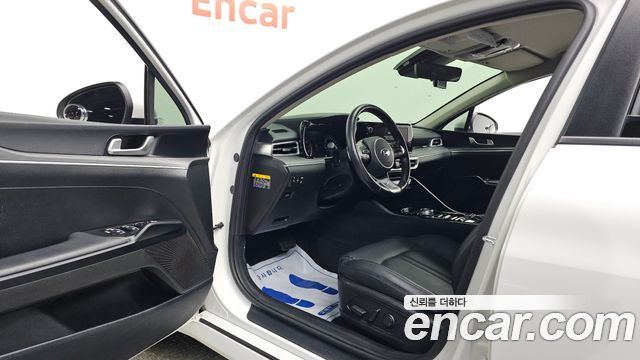 Kia K5 2020 — photo 13