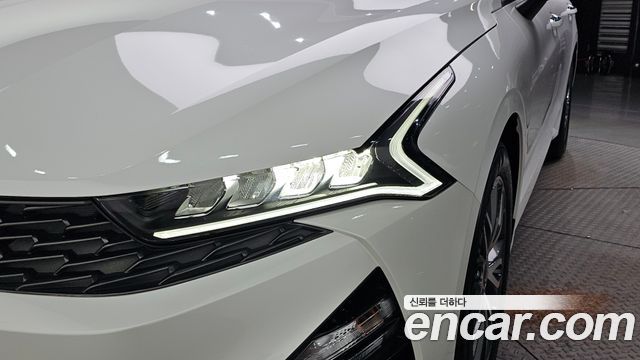 Kia K5 2020 — photo 8