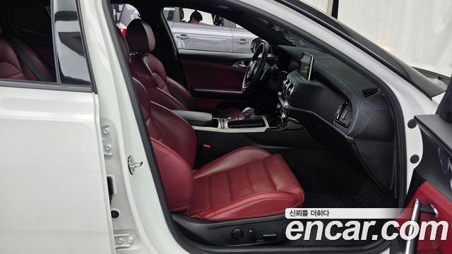 Kia Stinger 2020 — photo 17