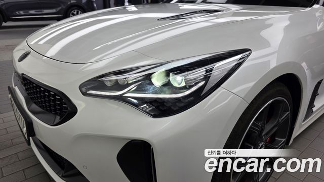 Kia Stinger 2020 — photo 8