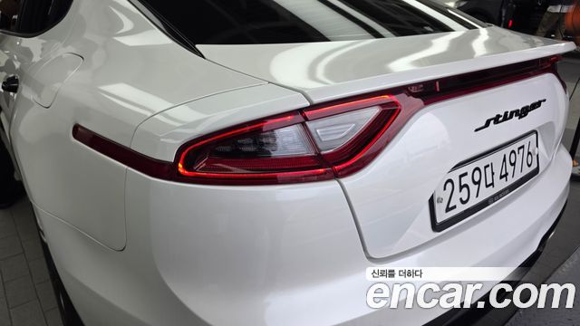 Kia Stinger 2020 — photo 9