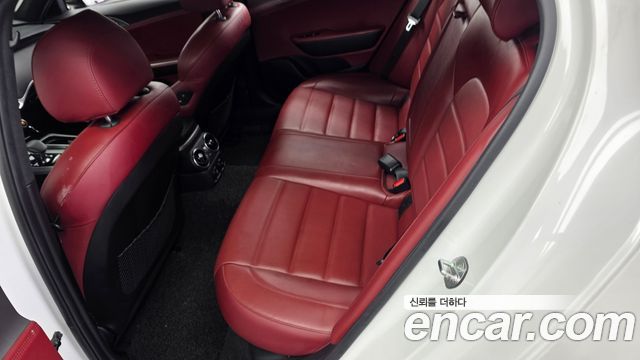 Kia Stinger 2020 — photo 16