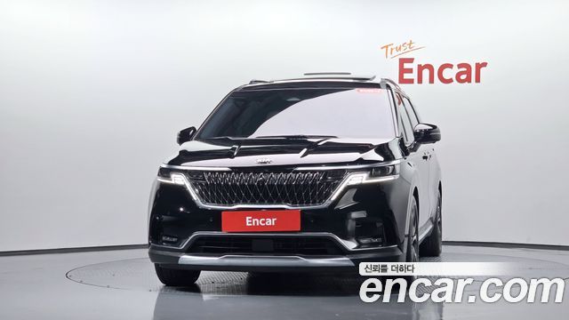 Kia Canival 2021 — photo 3