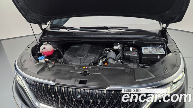 Kia Canival 2021 — photo 6