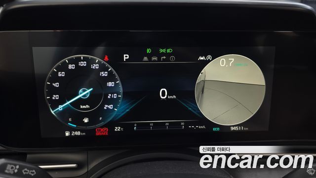 Kia Canival 2021 — photo 11