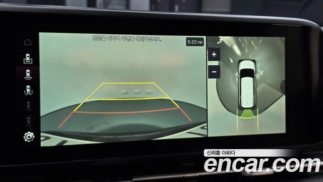 Kia Canival 2021 — photo 21