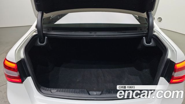 Kia K7 2013 — photo 20