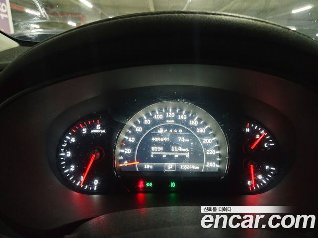 Kia Sorento 2015 — photo 8