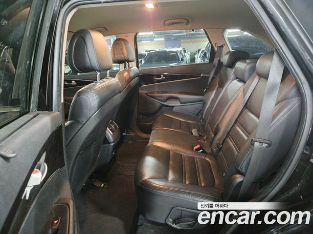 Kia Sorento 2015 — photo 11