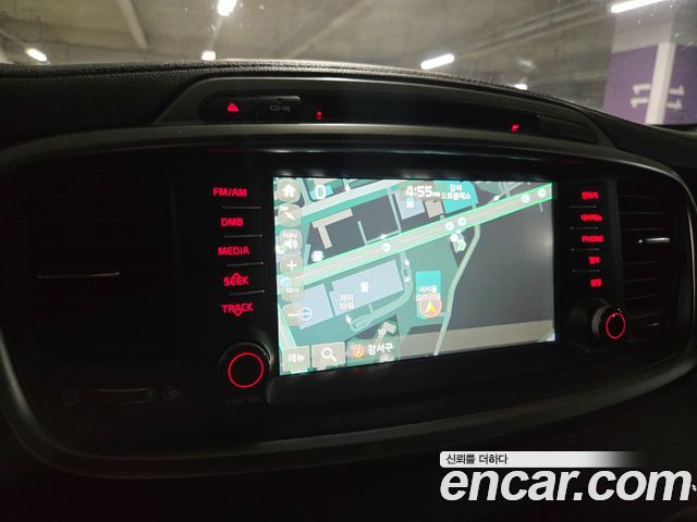 Kia Sorento 2015 — photo 13