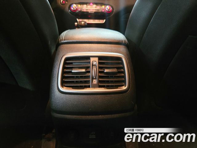 Kia Sorento 2015 — photo 18