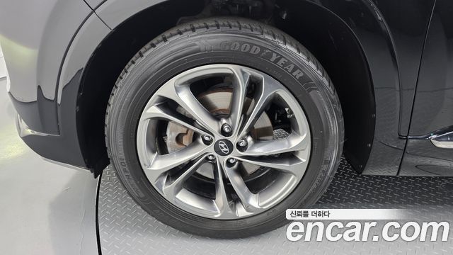 Hyundai Santafe 2019 — photo 5