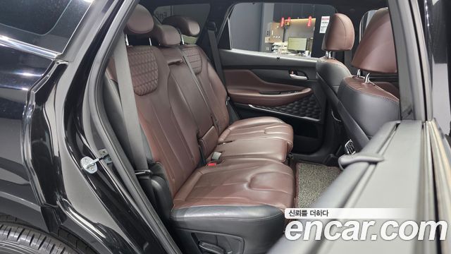 Hyundai Santafe 2019 — photo 12
