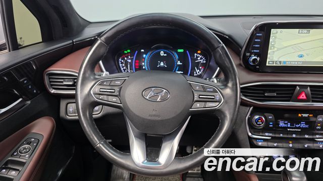 Hyundai Santafe 2019 — photo 13