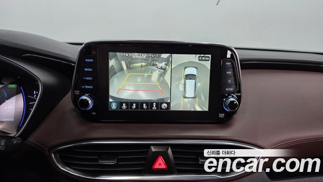 Hyundai Santafe 2019 — photo 15
