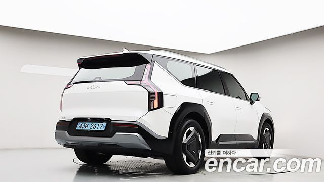 Kia EV9 2024 — photo 4