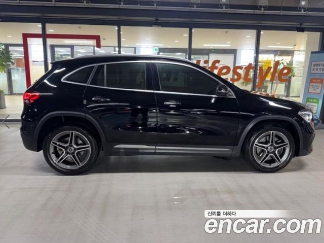 Mercedes-Benz GLA-Class 2020 — photo 3