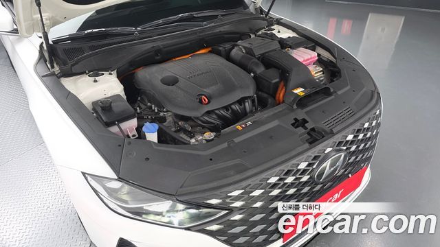 Hyundai Grandeur 2023 — photo 6