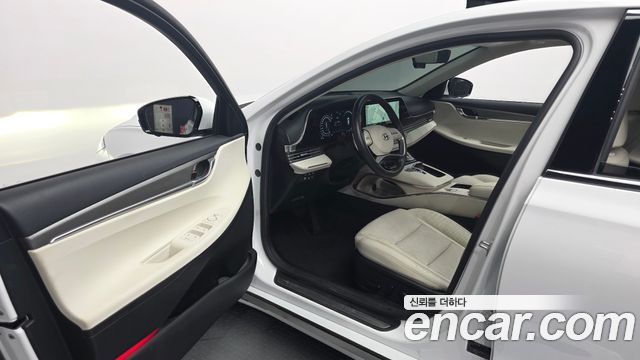 Hyundai Grandeur 2023 — photo 13