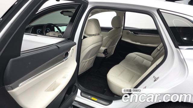 Hyundai Grandeur 2023 — photo 18