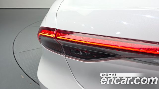 Hyundai Grandeur 2023 — photo 9