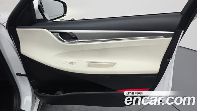 Hyundai Grandeur 2023 — photo 14